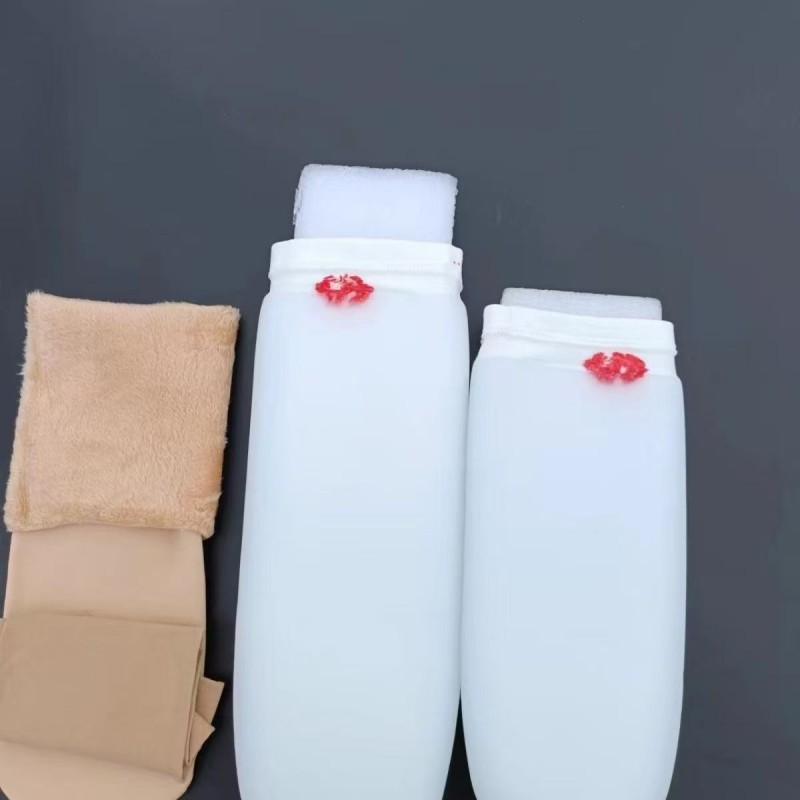 下腿切断者用ふくらはぎ義肢ゲルスリーブ、ソフトシリコンソック - Knee Sleeve Pair のレビューと価格